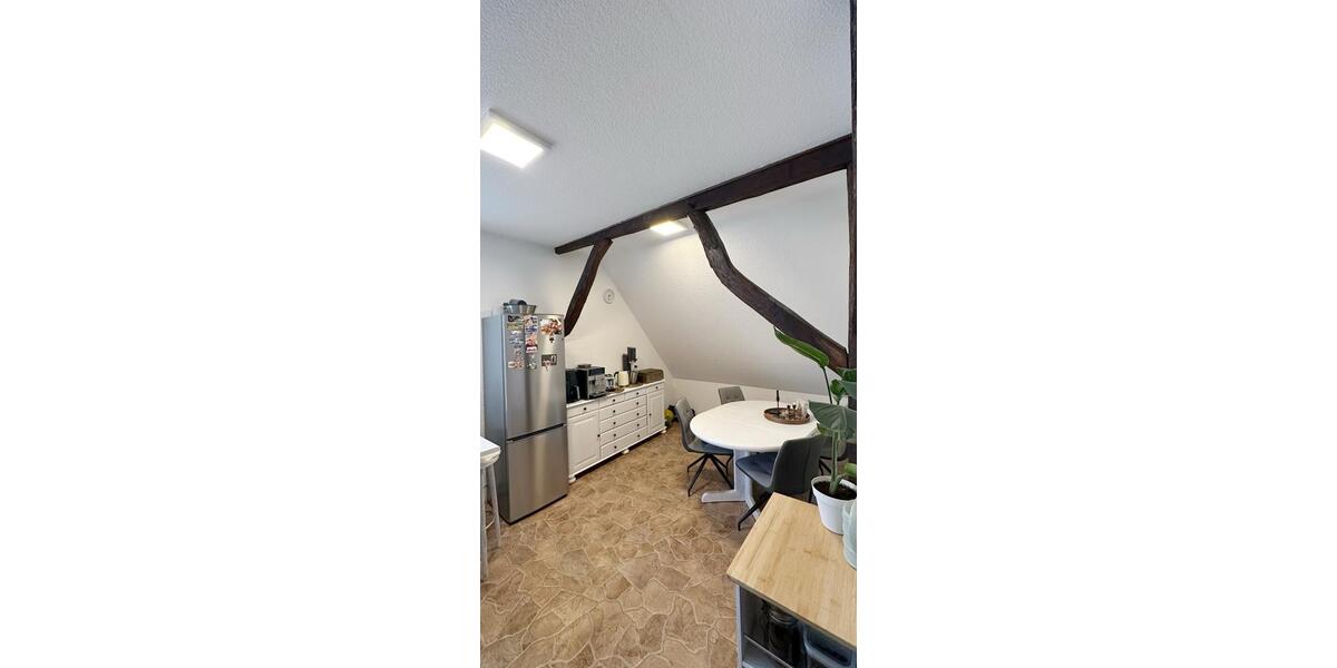 Dachgeschoßwohnung Gevelsberg - 2 Zimmer, 64 m&sup2;, 512&euro; | Angebot:25045410