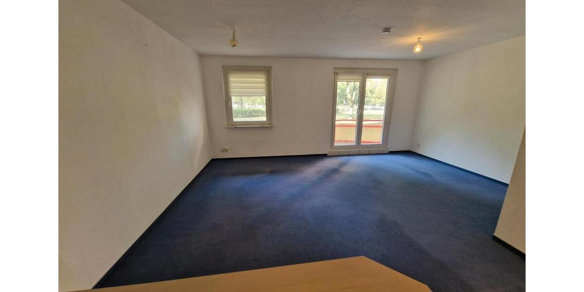**FRISCH RENOVIERT**1-Zimmer-Wohnung Balkon Bad mit Wanne EBK Fußbodenheizungab 15.03. 1 zimmer