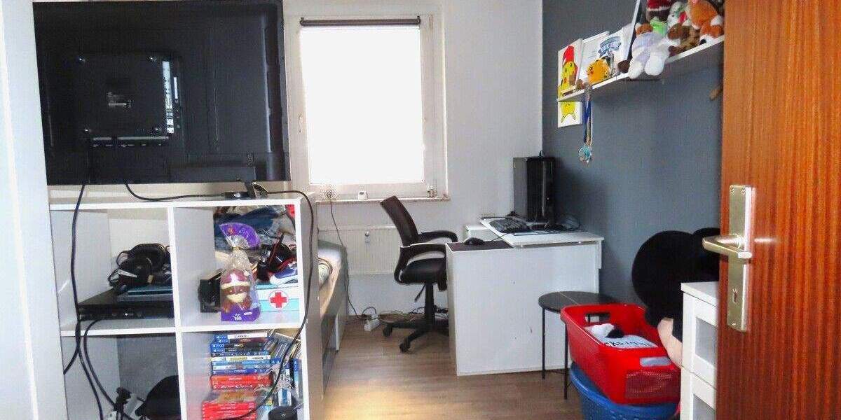 Etagenwohnung Seehausen - 3 Zimmer, 66 m&sup2;, 69.000&euro; | Angebot:24905984