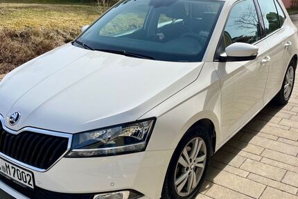 Skoda Fabia 26.000 km 13.200 &euro; Geretsried 82538