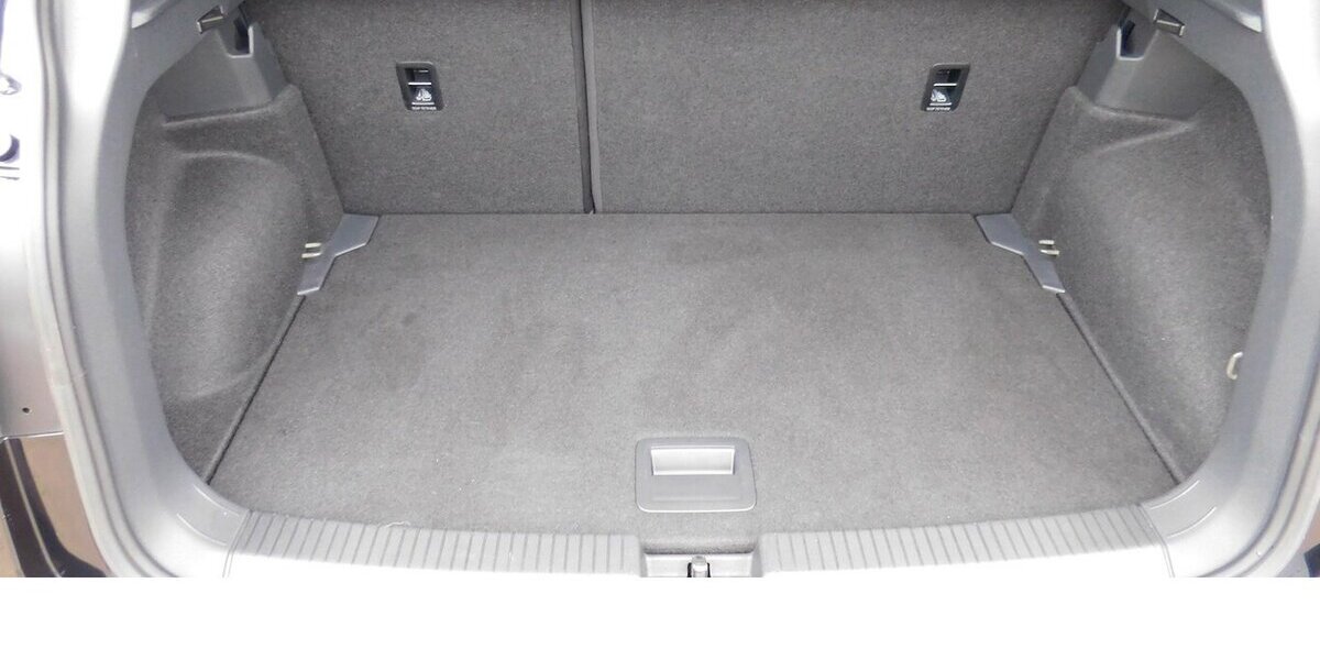 VW T-Cross 1.0 Life Goal BMT TSI Klima Navi 25.800 km 18.990 € Vordorf 38533