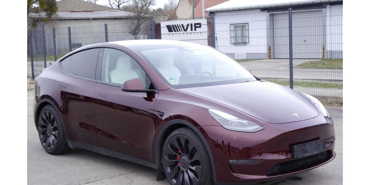Tesla Model Y 67.412 km 37.980 &euro; Trebbin 14959