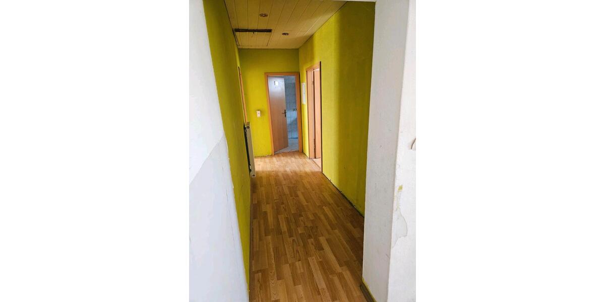 Reihenhaus Tholey - 5 Zimmer, 150 m&sup2;, 89.000&euro; | Angebot:27019168