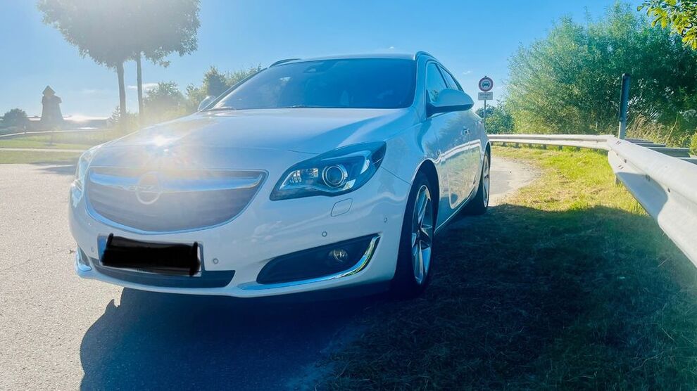 Opel Insignia 147.000 km 12.400 € Krempe 25361