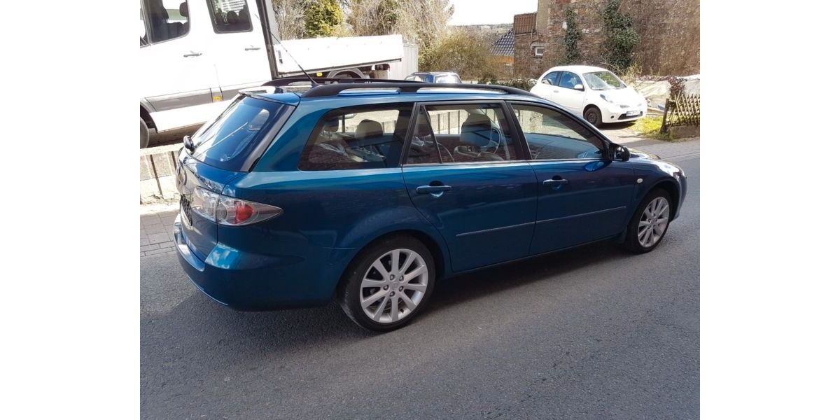 Mazda 6 330.000 km 5.500 € Eppelheim 69214