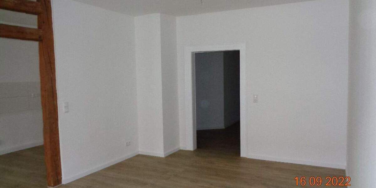 Etagenwohnung Naumburg (Saale) Naumburg - 3 Zimmer, 105 m&sup2;, 755&euro; | Angebot:26378199