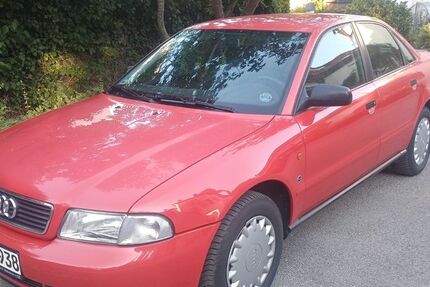 Audi A4 85.000 km 4.900 &euro; München 80999