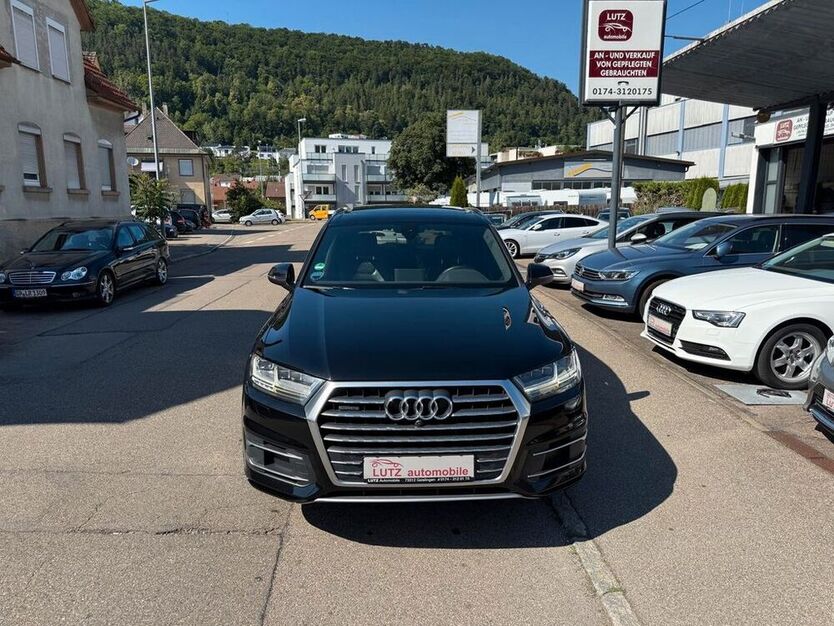 Q7