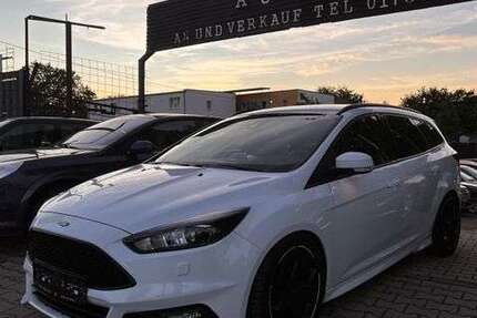 Ford Focus 41.000 km 15.200 &euro; Heidelberg 69115