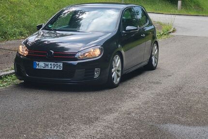 VW Golf 194.000 km 7.500 € München 80335