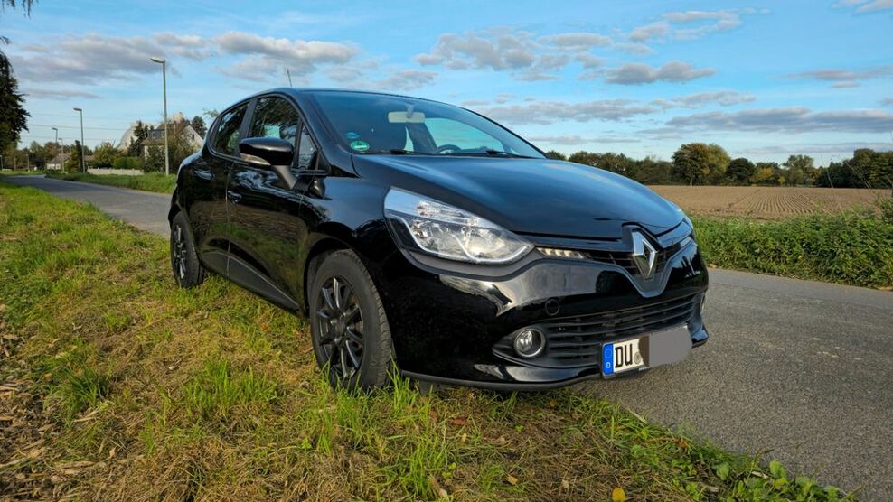 Renault Clio 90.573 km 5.900 € Duisburg 47169