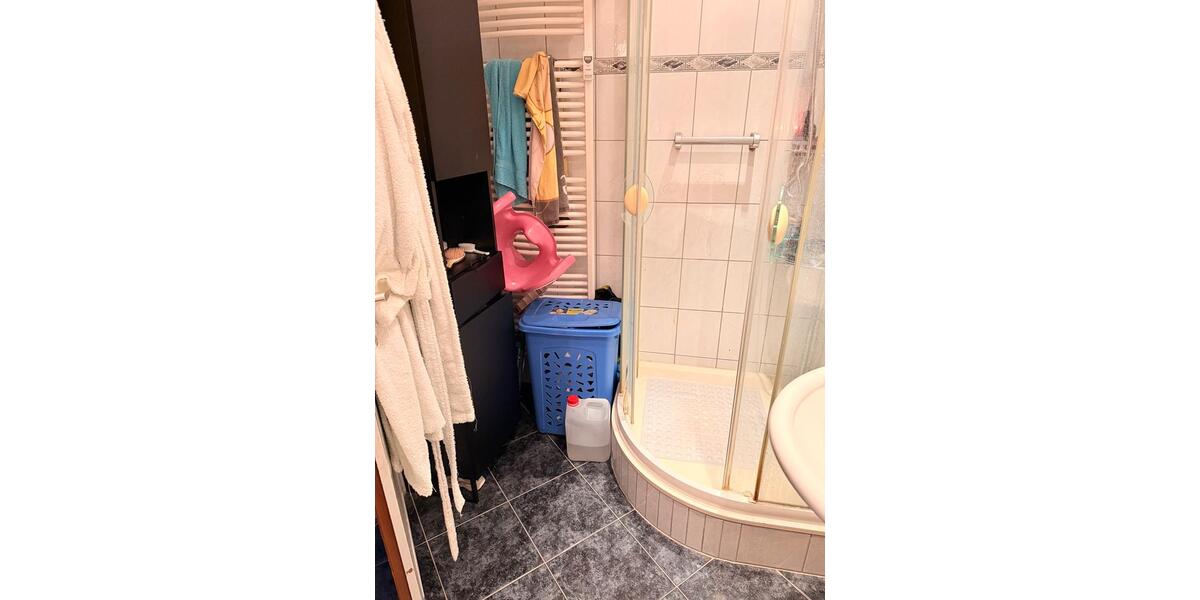 Etagenwohnung Schweinfurt Bellevue - 4 Zimmer, 103 m&sup2;, 190.000&euro; | Angebot:26865344