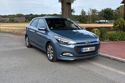 Hyundai i20 62.000 km 8.700 &euro; Hamm 59073