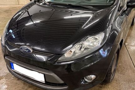 Ford Fiesta 157.200 km 2.700 &euro; Aachen 52062