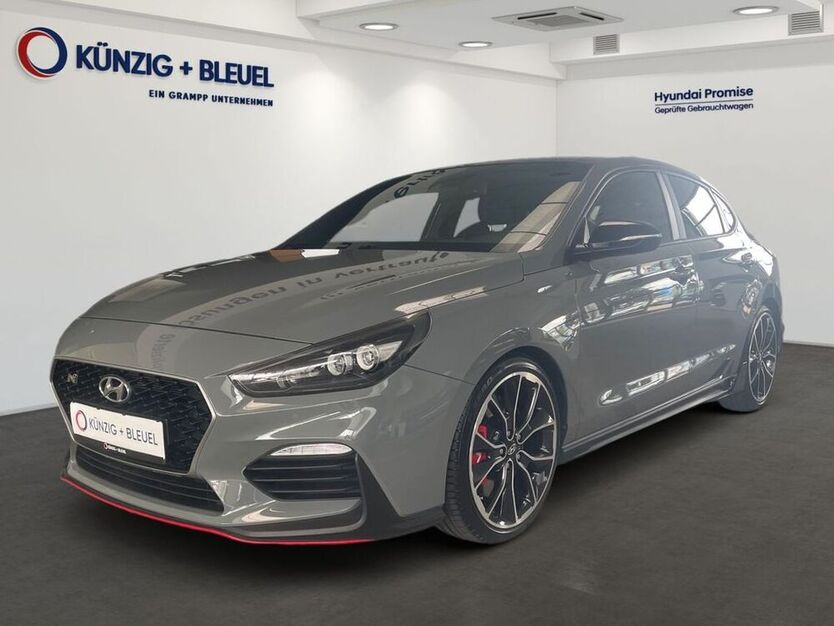 i30