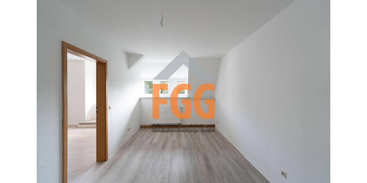 Dachgeschoßwohnung Falkenstein/Vogtland Vogtland - 3 Zimmer, 87 m&sup2;, 480&euro; | Angebot:26339284