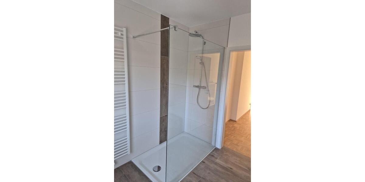 Etagenwohnung Hückeswagen - 4 Zimmer, 100 m&sup2;, 1.100&euro; | Angebot:24829748