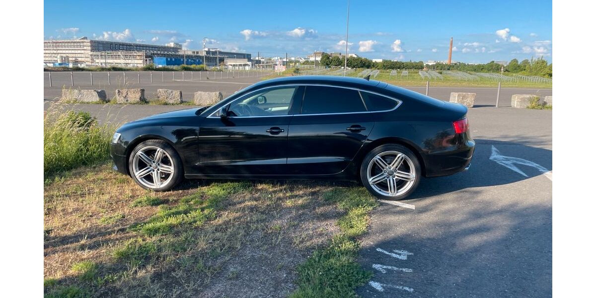 Audi A5 214.900 km 13.800 &euro; Mainz 55128