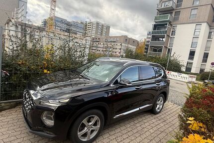 Hyundai SANTA FE 113.500 km 24.700 € München 81475