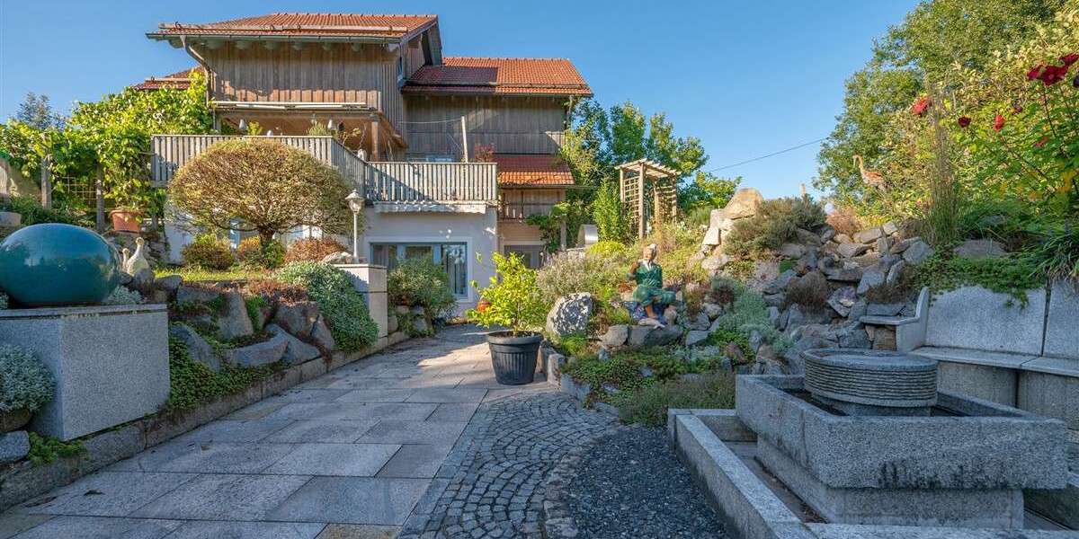 Haus zum Kaufen in Salzweg 598.000 € 281.11 m² 10 zimmer