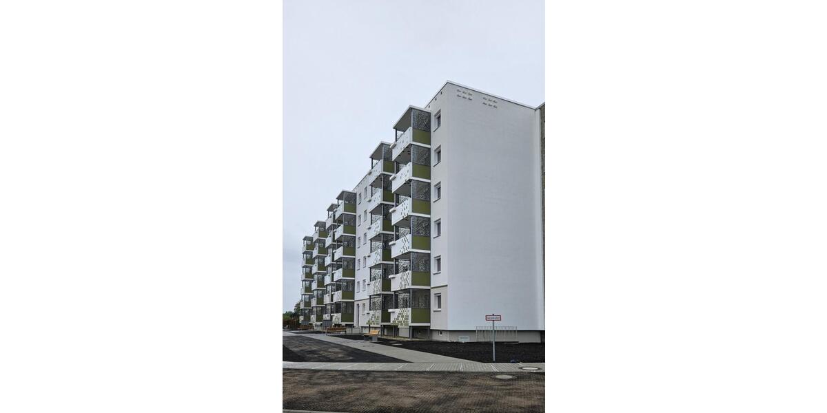 Etagenwohnung Gröditz - 3 Zimmer, 80 m&sup2;, 598&euro; | Angebot:25426470