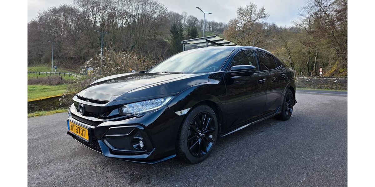 Honda Civic 65.000 km 22.900 &euro; Born 06661