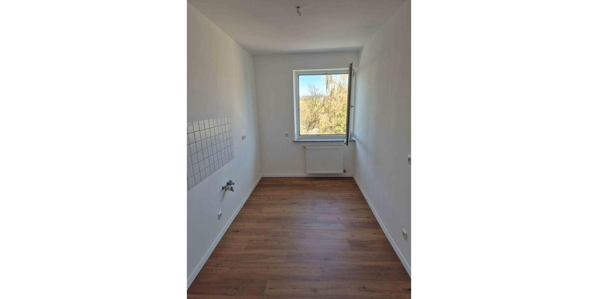 Etagenwohnung Sinzing - 3 Zimmer, 73 m&sup2;, 680&euro; | Angebot:26407139
