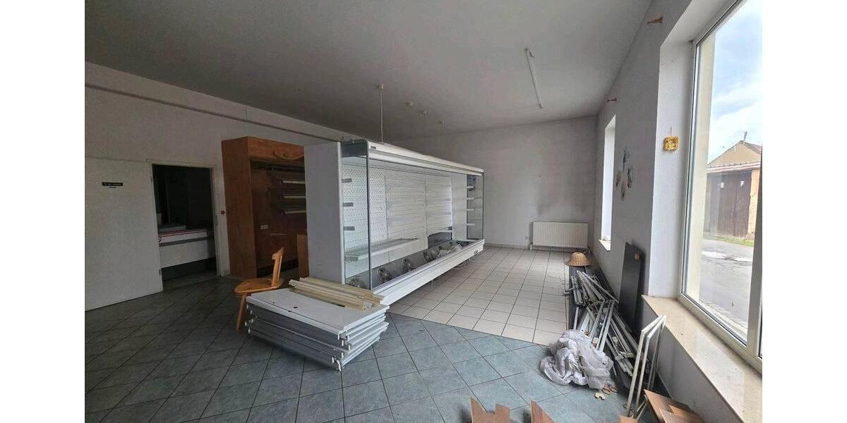 Etagenwohnung Gera Alt-Bieblach - 6 Zimmer, 262 m&sup2;, 59.000&euro; | Angebot:27168463