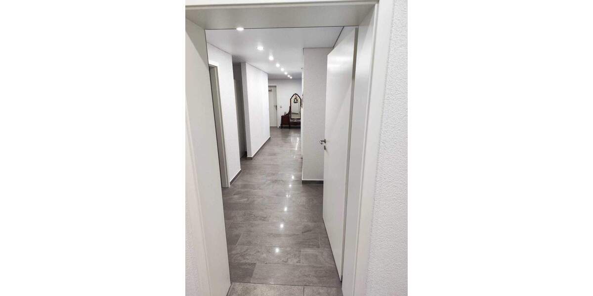 Etagenwohnung Höfen an der Enz - 3 Zimmer, 127 m&sup2;, 329.000&euro; | Angebot:24828914