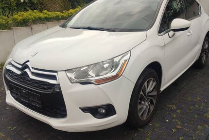 Citroen DS4 190.000 km 2.695 &euro; Remscheid 42857