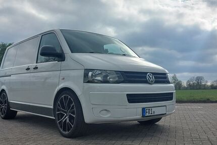 VW T5 Transporter 172.000 km 14.500 &euro; Bockhorn 26345