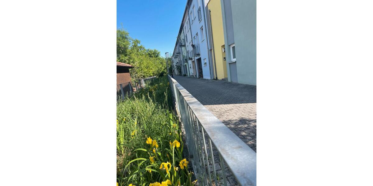 Reihenhaus Singen (Hohentwiel) - 4.5 Zimmer, 142 m&sup2;, 565.000&euro; | Angebot:26727347