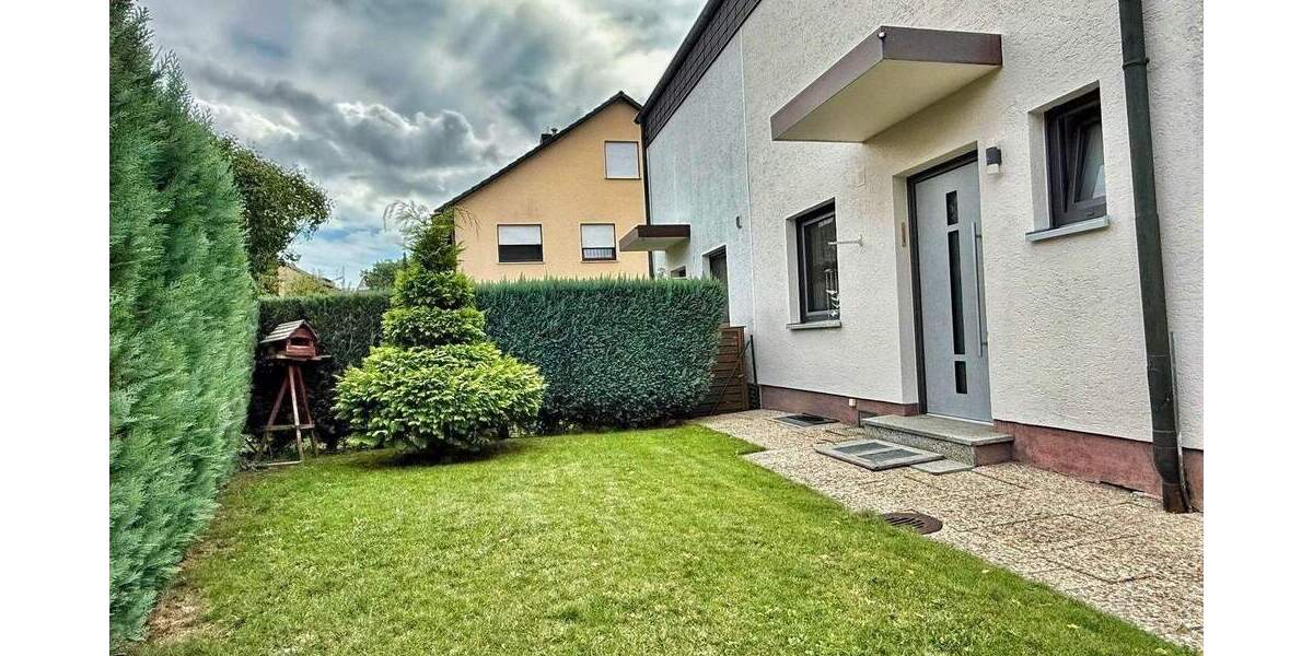 Doppelhaushälfte Zirndorf Weiherhof - 4 Zimmer, 93 m&sup2;, 445.000&euro; | Angebot:25797924