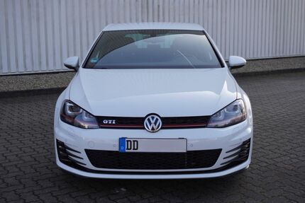 VW Golf 183.300 km 13.300 &euro; Dresden 01277