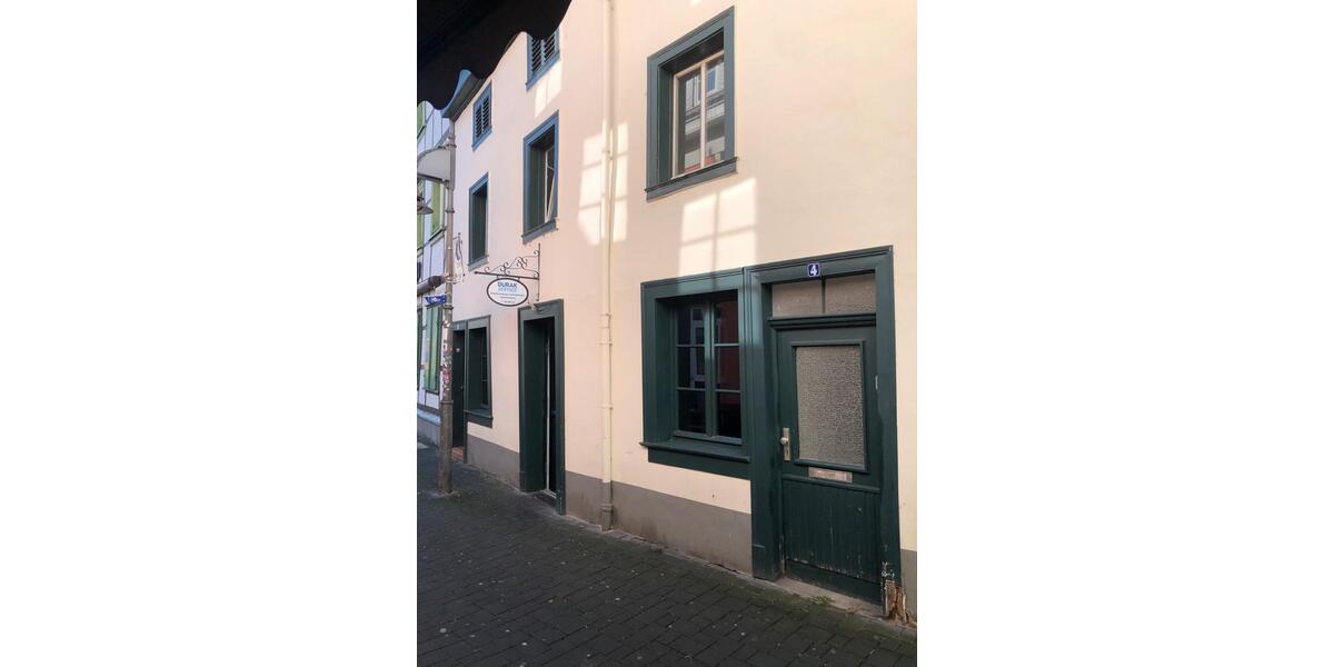Etagenwohnung Brühl - 1 Zimmer, 40 m&sup2;, 900&euro; | Angebot:24981061