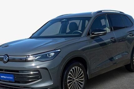 VW Tiguan 14.300 km 37.990 &euro; Breklum 25821