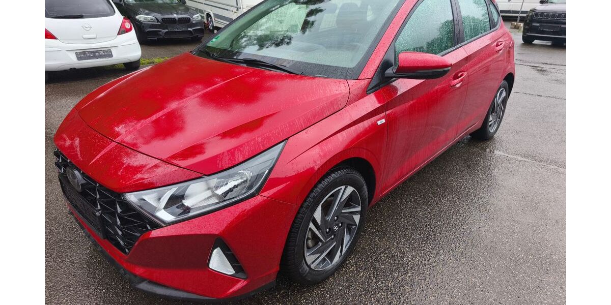 Hyundai i20 65.000 km 12.900 &euro; Solingen 42651