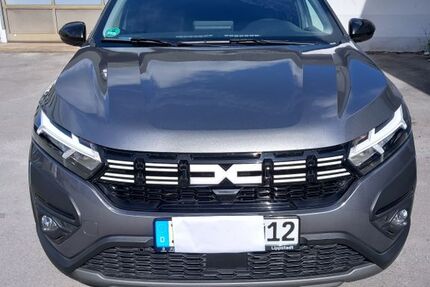 Dacia Jogger 26.800 km 19.500 &euro; düsseldorf 40625