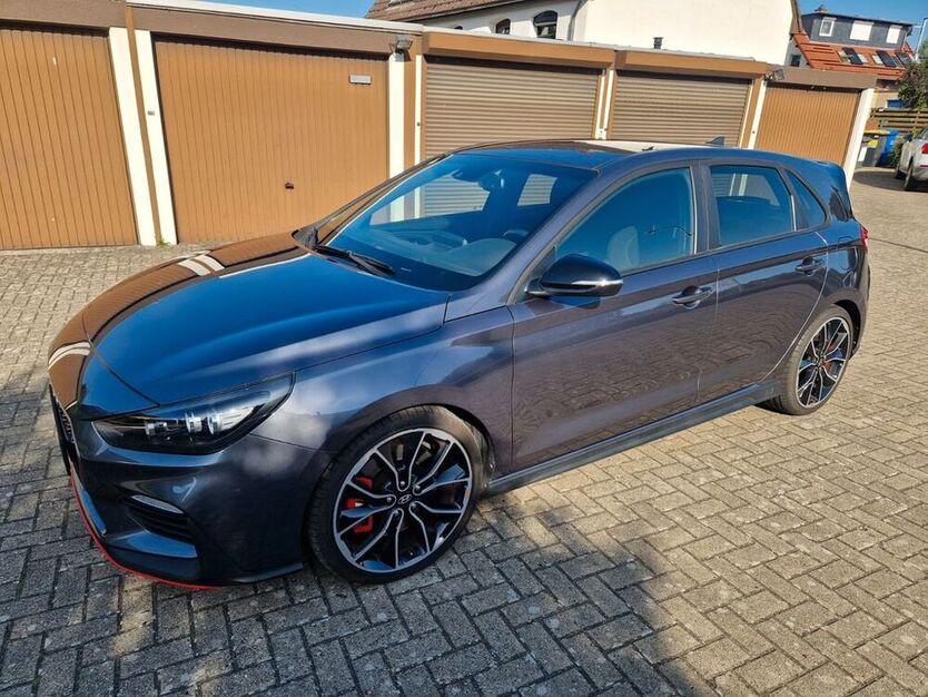 i30