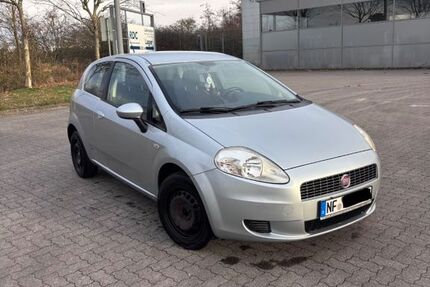 Fiat Grande Punto 99.990 km 1.990 &euro; Mildstedt 25866