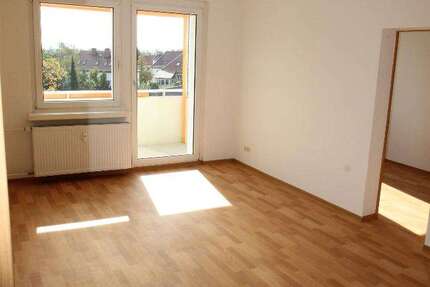 Wohnung zum Mieten in Bernburg 426 € 71 m² 4 zimmer