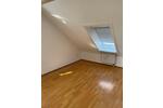Gemütliche Dachgeschoßwohnung mit Galerie und Balkon in Aichach