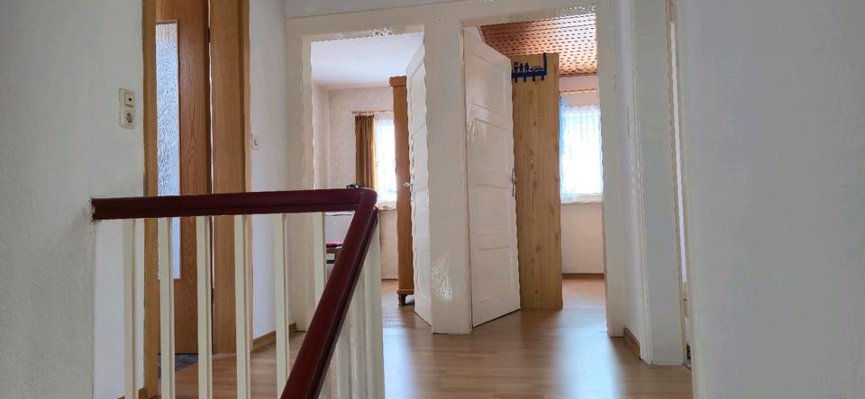 Einfamilienhaus Mainleus - 5 Zimmer, 90 m&sup2;, 120.000&euro; | Angebot:26532366