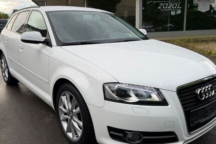 Audi A3 95.500 km 10.990 &euro; Friedrichshafen 88045