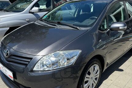 Toyota Auris 86.000 km 8.499 &euro; Singen 78224