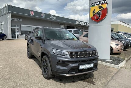 Jeep Compass 1.3 4xe PLUG-IN HYBRID + Upland