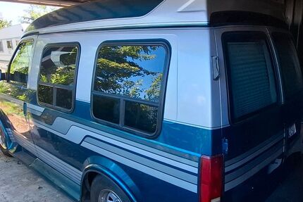Chevrolet Astro