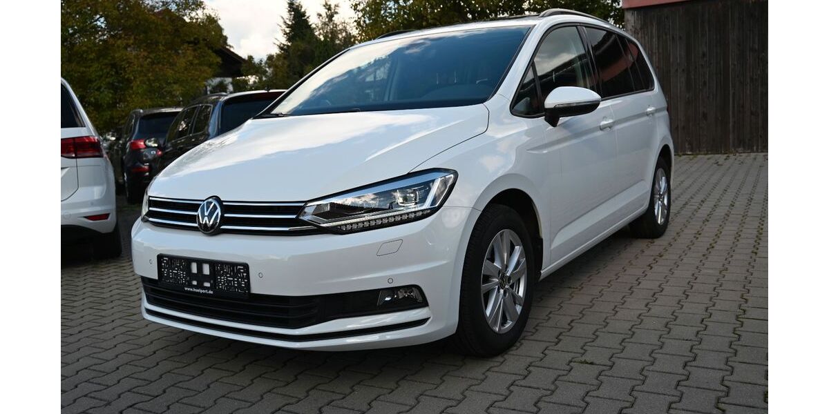 VW Touran 123.000 km 23.999 &euro; Petting /Waging am See 83367