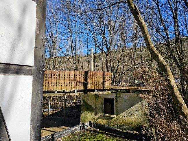 Einfamilienhaus Hellenthal Blumenthal - 4 Zimmer, 139 m&sup2;, 149.000&euro; | Angebot:24532251