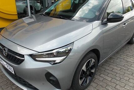 Opel Corsa 64.901 km 14.790 &euro; Brunsbüttel 25541
